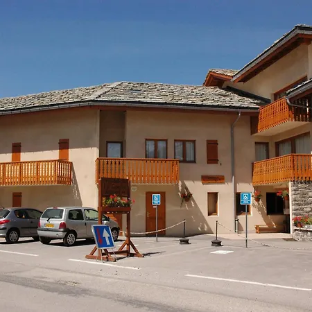شقة 4 Pers Avec Terrasse A Aussois, Parking Inclus - Fr-1-508b-24
