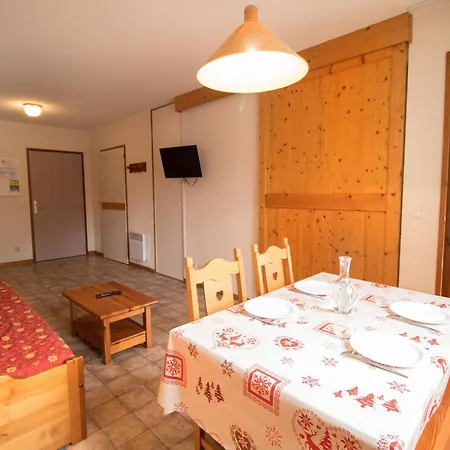 4 Pers Avec Terrasse A Aussois, Parking Inclus - Fr-1-508b-24 * أوسوا